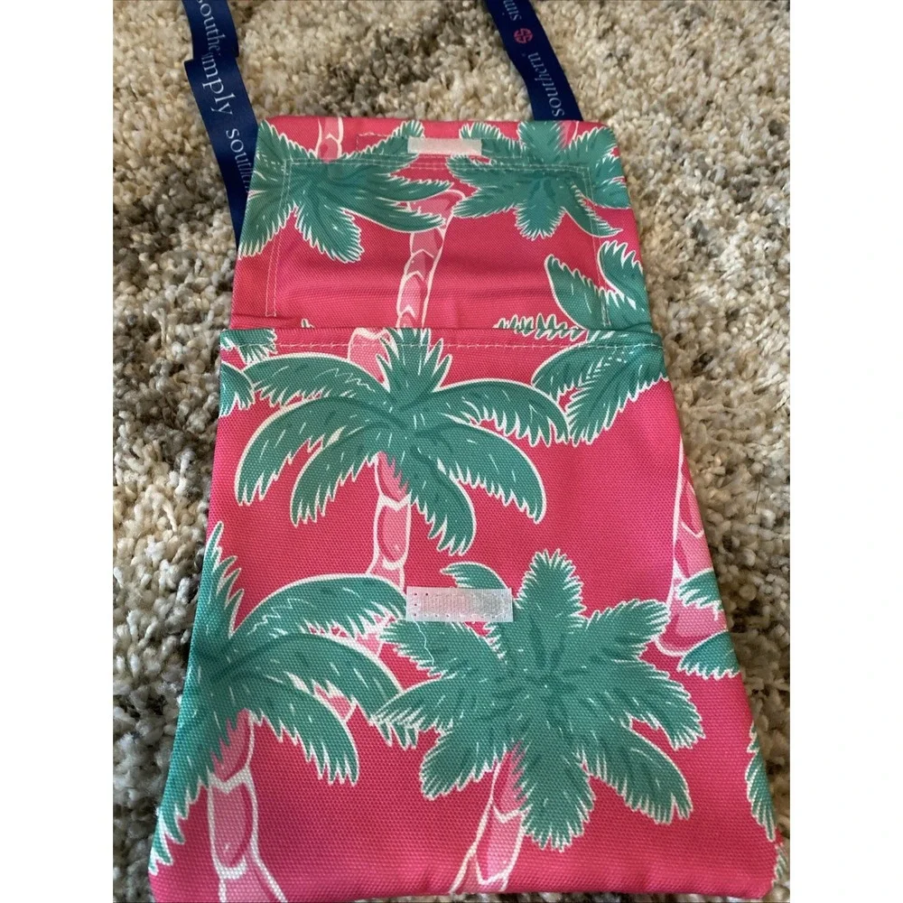 Simply‎ Southern Lanyard ID Passport Card Work Badge ID Holder Pink Palm Tree